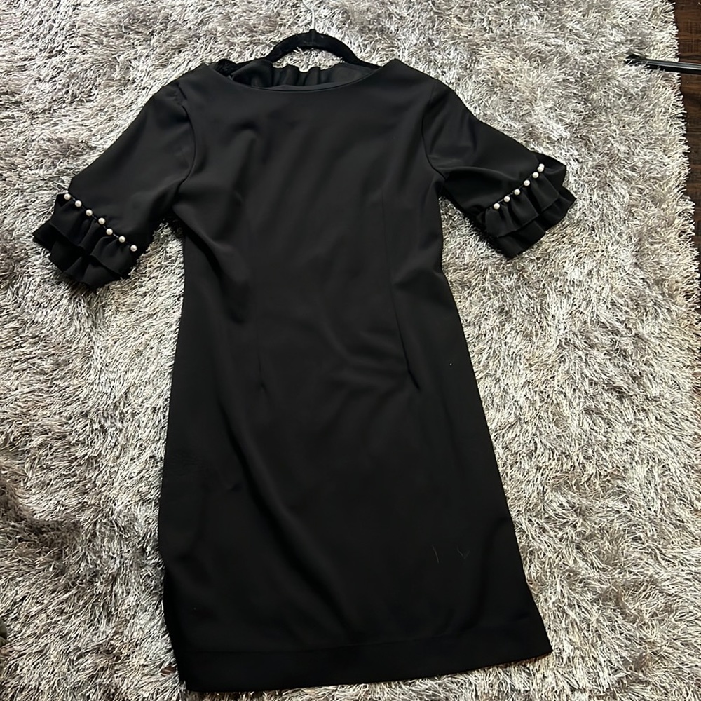 Pearl Arm Black Dress